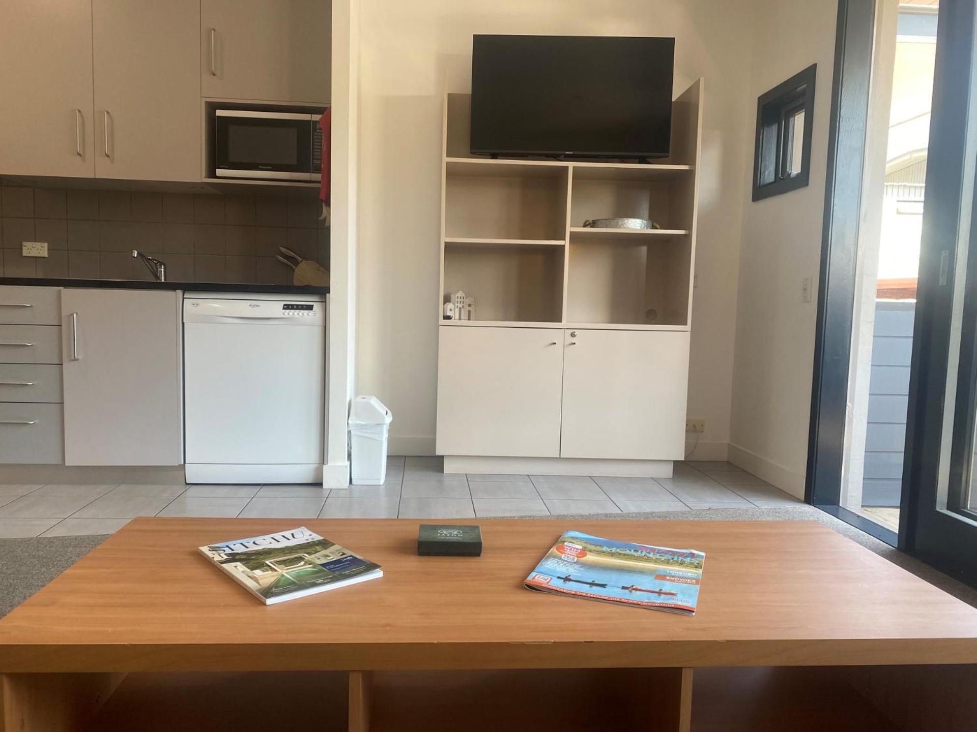 Apartment Squatters Run 4 Thredbo